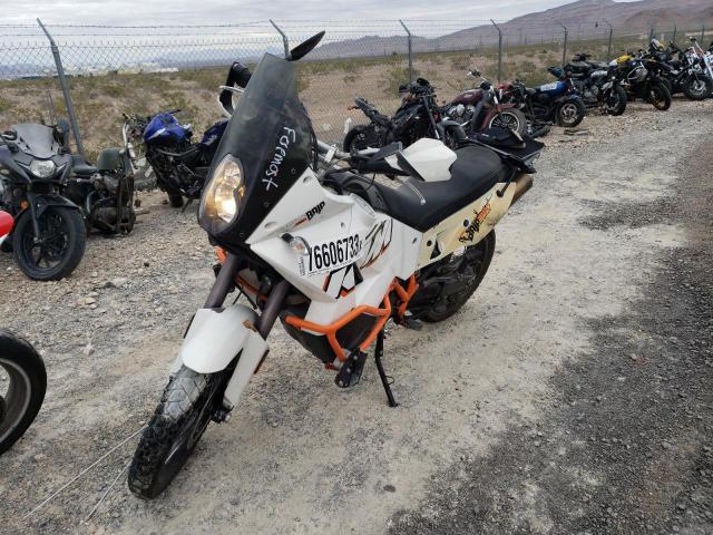 VBKVA9402DM991894 - 2013 KTM 990 ADVENTURE BAJA WHITE photo 2