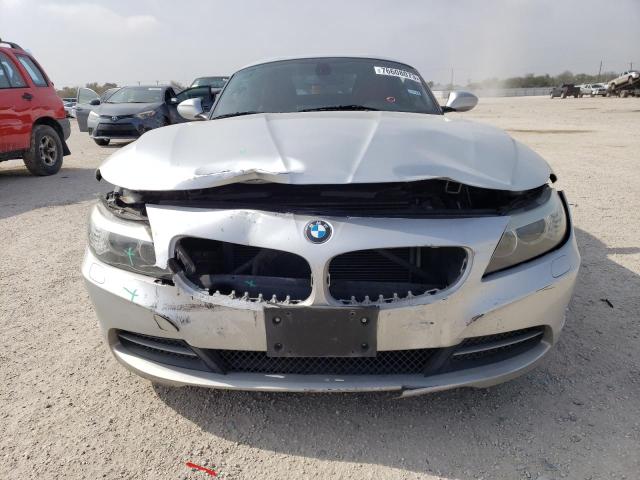 WBALM5C59BE378634 - 2011 BMW Z4 SDRIVE30I SILVER photo 5