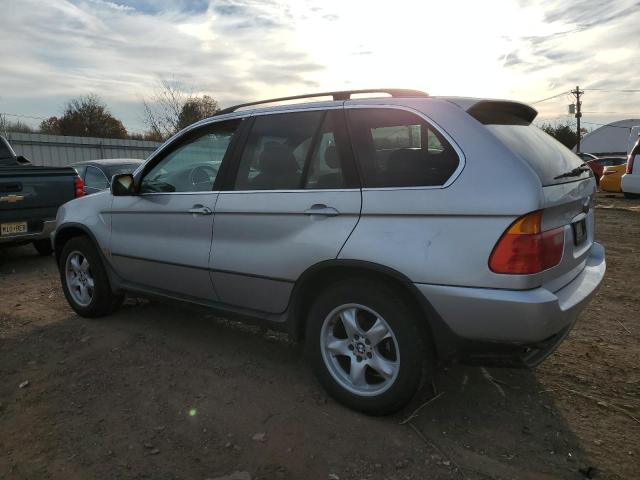 5UXFB33582LH39018 - 2002 BMW X5 4.4I SILVER photo 2