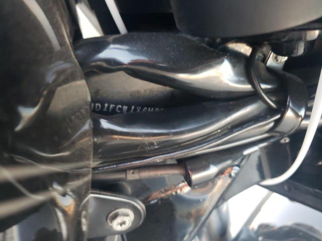 1HD1FCW186Y699407 - 2006 HARLEY-DAVIDSON FLHTCUI 黑色 照片 9