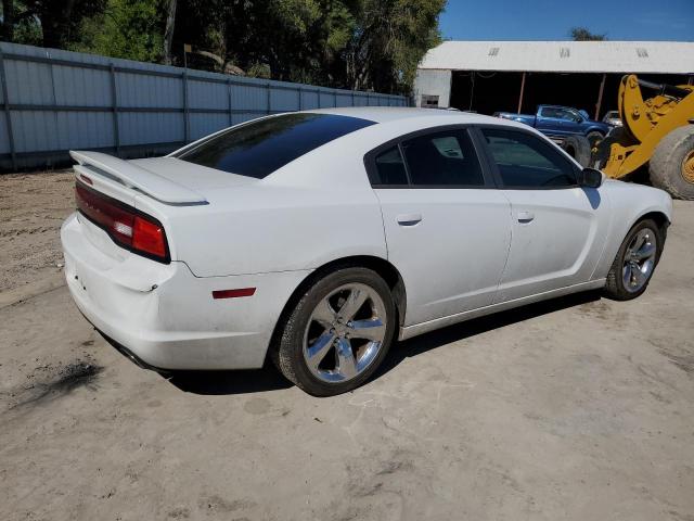 2C3CDXBG8EH306990 - 2014 DODGE CHARGER SE WHITE photo 3