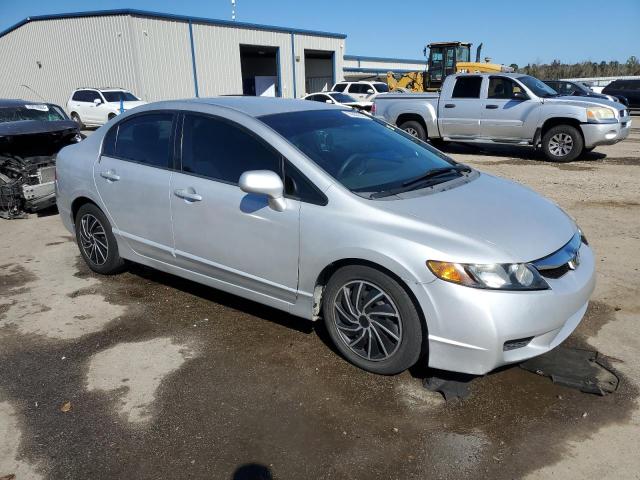 2HGFA16549H359717 - 2009 HONDA CIVIC LX SILVER photo 4