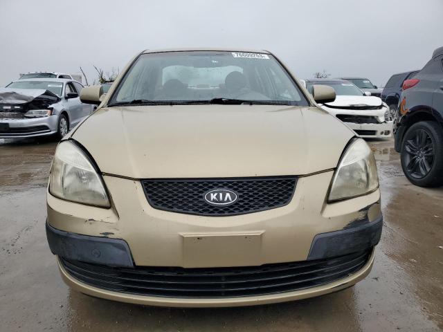 KNADE123466136280 - 2006 KIA RIO BEIGE photo 5