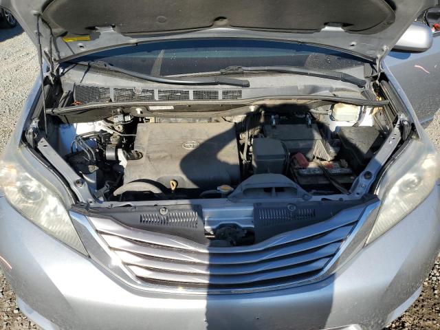 5TDYK3DC3GS735842 - 2016 TOYOTA SIENNA XLE SILVER photo 12