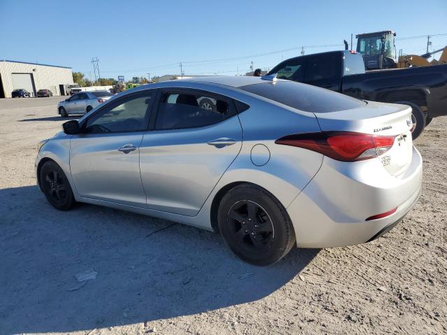 5NPDH4AE3GH748413 - 2016 HYUNDAI ELANTRA SE SILVER photo 2