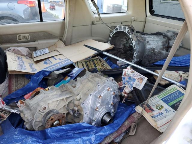 JN8AR05Y6VW125747 - 1997 NISSAN PATHFINDER LE 白色 照片 12