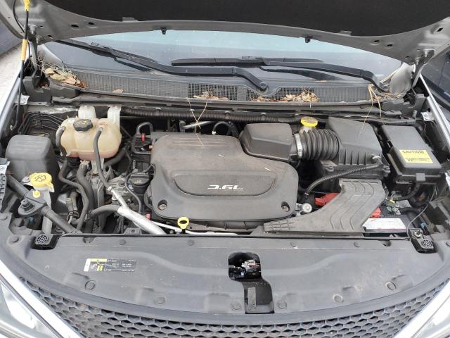 2C4RC1BG5JR174345 - 2018 CHRYSLER PACIFICA TOURING L SILVER photo 12