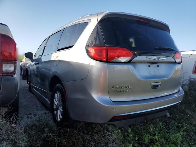 2C4RC1BG5JR174345 - 2018 CHRYSLER PACIFICA TOURING L SILVER photo 2