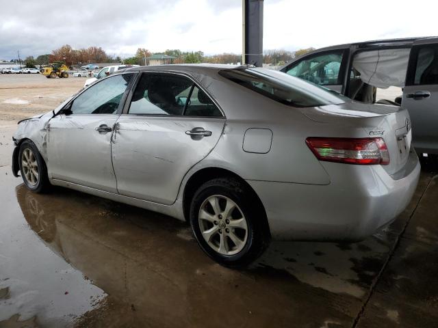 4T4BF3EK1BR136847 - 2011 TOYOTA CAMRY BASE SILVER photo 2