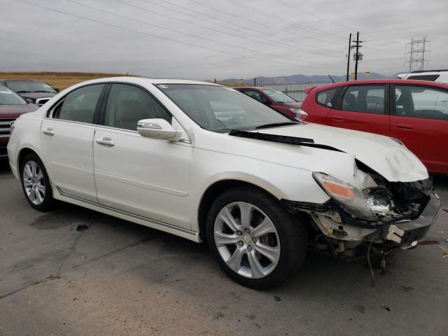 JH4KB26679C000680 - 2009 ACURA RL WHITE photo 4