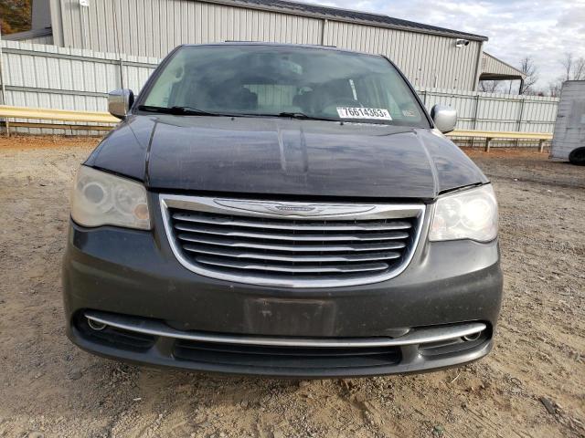 2C4RC1GG8CR303612 - 2012 CHRYSLER TOWN & COU LIMITED GRAY photo 5