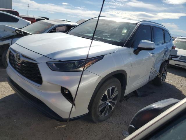 5TDHZRBH9NS239406 - 2022 TOYOTA HIGHLANDER XLE WHITE photo 1