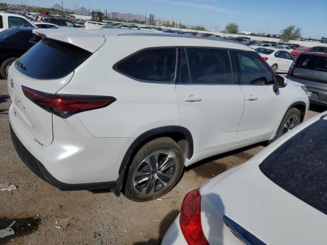 5TDHZRBH9NS239406 - 2022 TOYOTA HIGHLANDER XLE WHITE photo 3