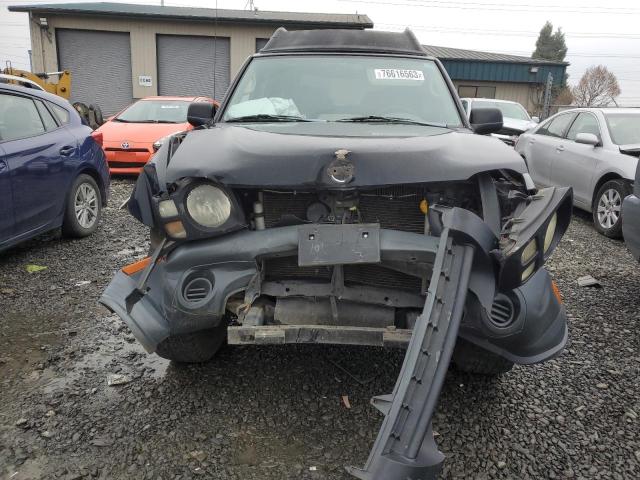 5N1ED28Y64C637328 - 2004 NISSAN XTERRA XE BLACK photo 5