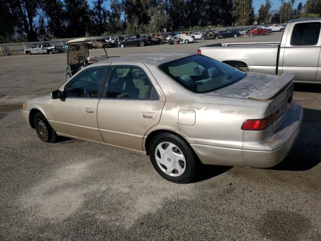 4T1BF22K7WU040672 - 1998 TOYOTA CAMRY CE BEIGE photo 2