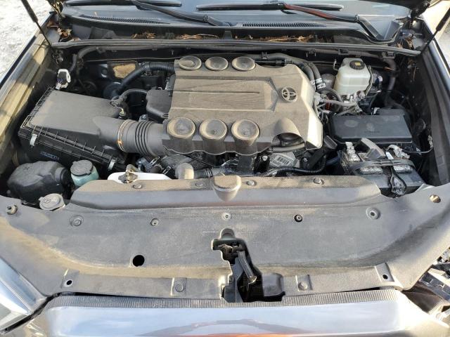 JTEBU5JR2J5555703 - 2018 TOYOTA 4RUNNER SR5/SR5 PREMIUM 灰色 照片 12