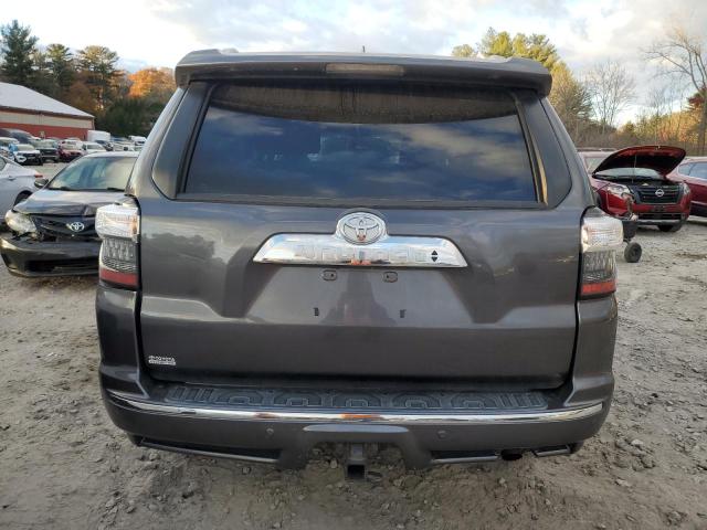 JTEBU5JR2J5555703 - 2018 TOYOTA 4RUNNER SR5/SR5 PREMIUM 灰色 照片 6