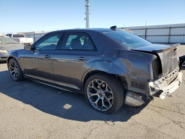 2C3CCABT3JH313918 - 2018 CHRYSLER 300 S GRAY photo 2