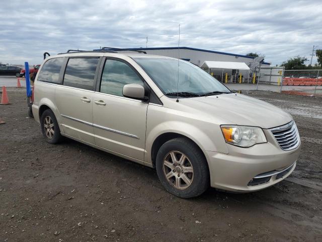 2C4RC1BG9DR556270 - 2013 CHRYSLER TOWN AND C TOURING GOLD photo 4