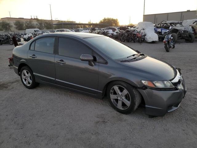 19XFA1F67AE058883 - 2010 HONDA CIVIC LX-S رمادي صورة 4