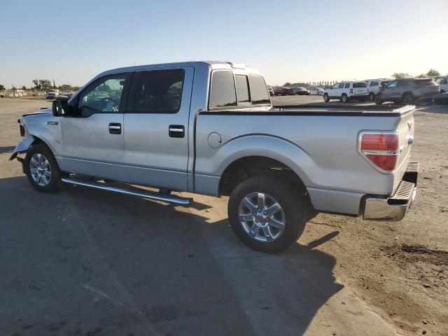 1FTFW1CFXEFC73336 - 2014 FORD F150 SUPERCREW SILVER photo 2