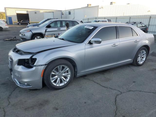 2016 CHRYSLER 300C, 