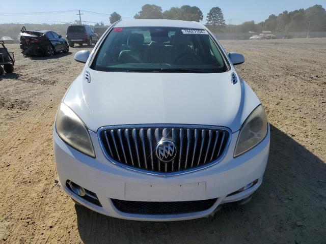 1G4PP5SK7E4173077 - 2014 BUICK VERANO WHITE photo 5