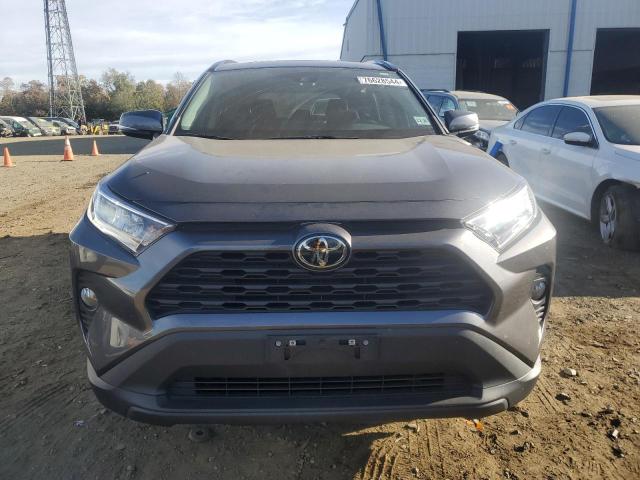 2T3P1RFV2MC255030 - 2021 TOYOTA RAV4 XLE GRAY photo 5