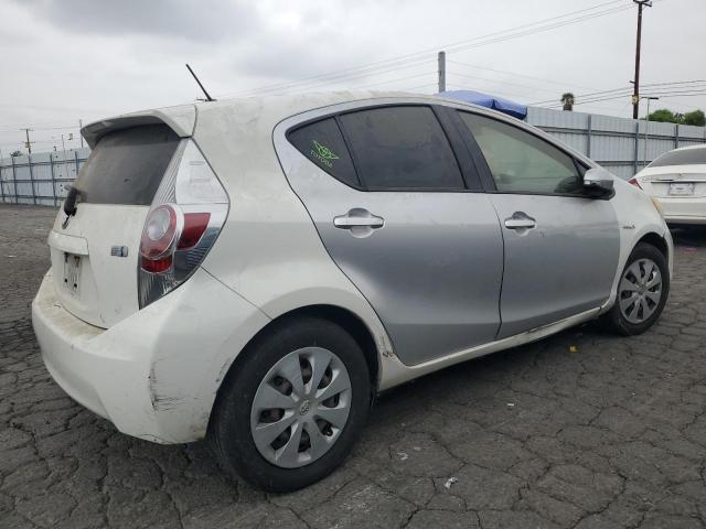 JTDKDTB33D1550587 - 2013 TOYOTA PRIUS C WHITE photo 3