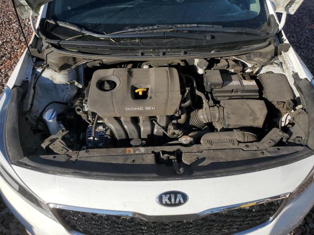 3KPFK4A71HE127723 - 2017 KIA FORTE LX WHITE photo 11