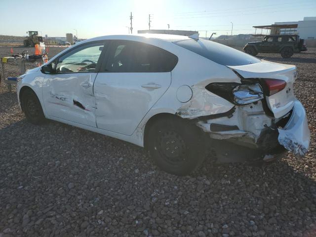 3KPFK4A71HE127723 - 2017 KIA FORTE LX WHITE photo 2