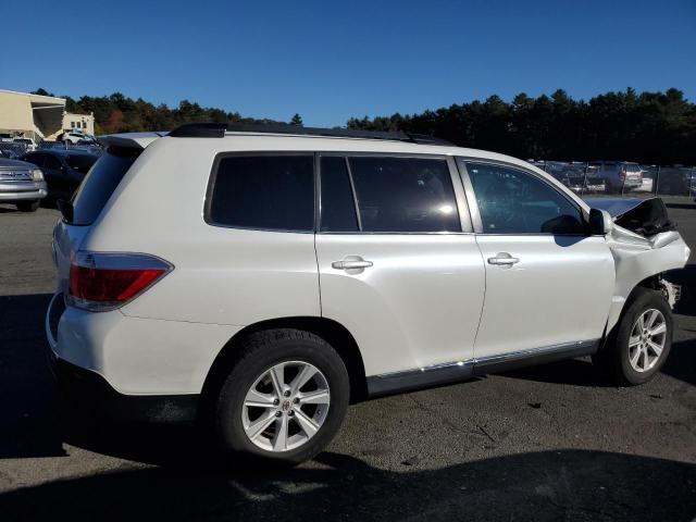 5TDBK3EH2CS140121 - 2012 TOYOTA HIGHLANDER BASE WHITE photo 3