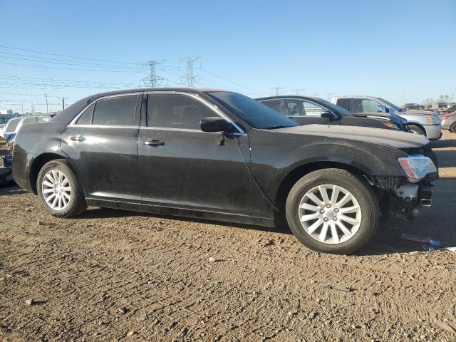 2C3CCAAG3DH731713 - 2013 CHRYSLER 300 BLACK photo 4