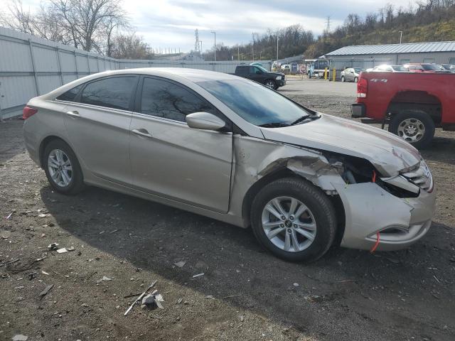 5NPEB4AC3BH125130 - 2011 HYUNDAI SONATA GLS BEIGE photo 4