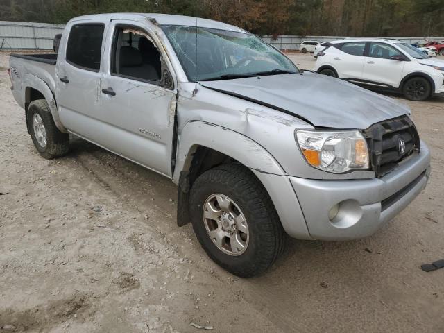 5TEJU62N28Z496094 - 2008 TOYOTA TACOMA DOUBLE CAB PRERUNNER SILVER photo 4