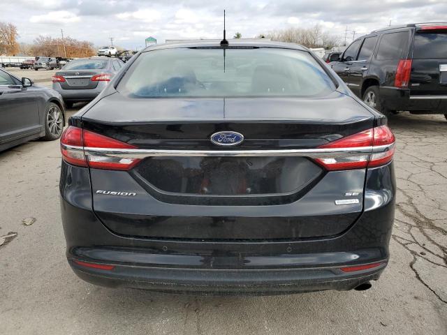 3FA6P0HD9HR412366 - 2017 FORD FUSION SE BLACK photo 6