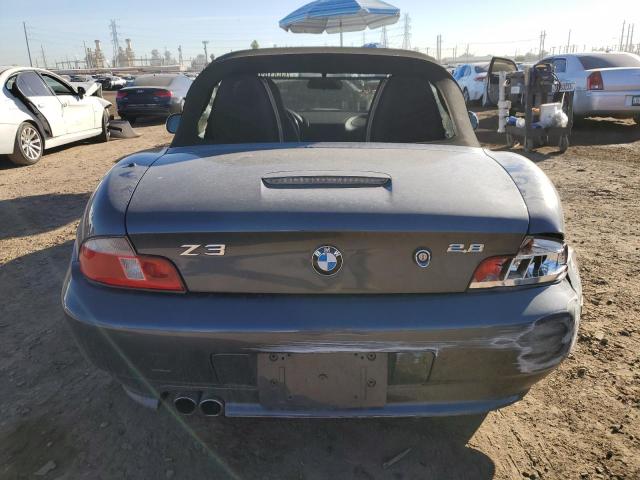 4USCH3344YLF42795 - 2000 BMW Z3 2.8 GRAY photo 6