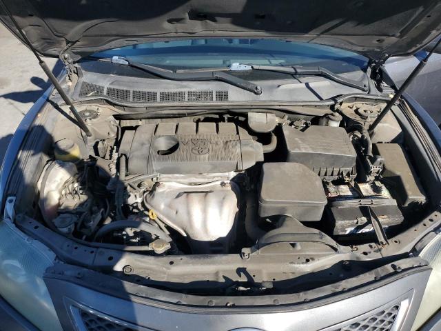 4T1BF3EK1BU657528 - 2011 TOYOTA CAMRY BASE SILVER photo 11