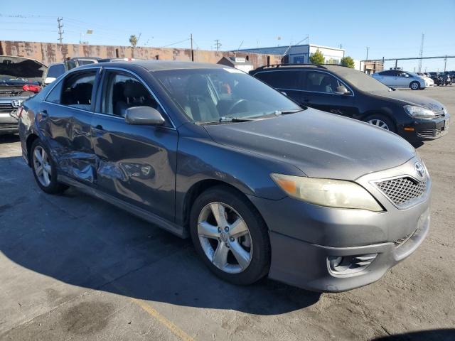 4T1BF3EK1BU657528 - 2011 TOYOTA CAMRY BASE SILVER photo 4