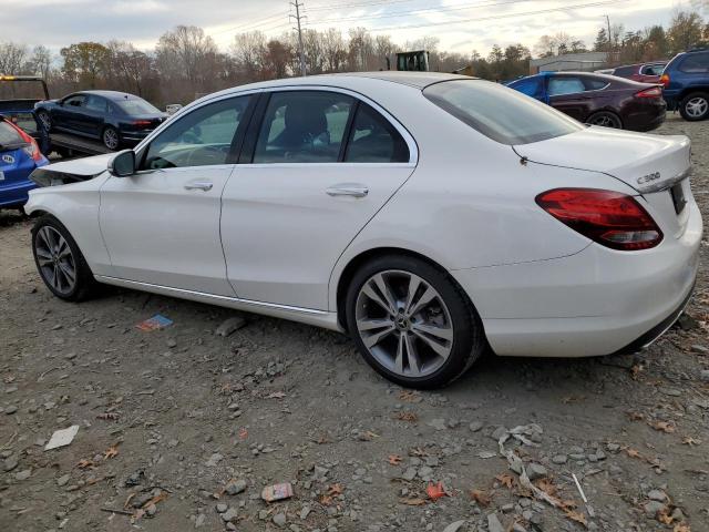 WDDWF4JB4JR409654 - 2018 MERCEDES-BENZ C 300 WHITE photo 2