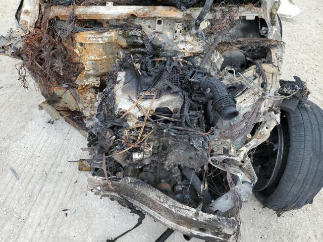 JN1BJ0RR9HM412920 - 2017 INFINITI QX50 BURN photo 11