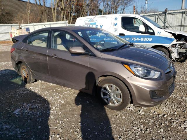 KMHCT4AE5DU374152 - 2013 HYUNDAI ACCENT GLS BROWN photo 4