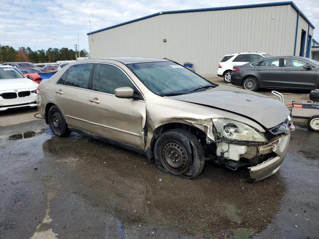 1HGCM56313A012822 - 2003 HONDA ACCORD LX GOLD photo 4