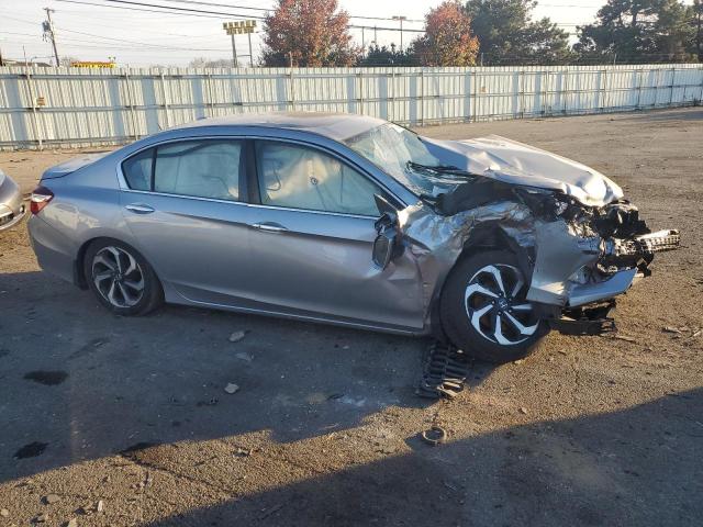 1HGCR2F7XGA159276 - 2016 HONDA ACCORD EX SILVER photo 4