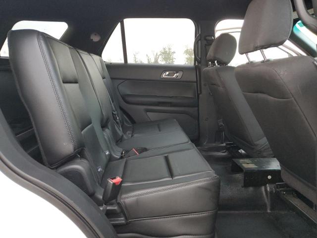 1FM5K8AR5GGD30631 - 2016 FORD EXPLORER POLICE INTERCEPTOR 白色 照片 11