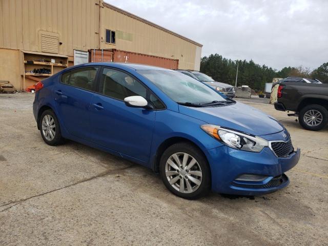 KNAFX4A66E5211565 - 2014 KIA FORTE LX BLUE photo 4