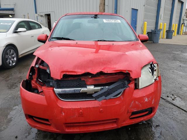 KL1TD56E69B402597 - 2009 CHEVROLET AVEO LS Czerwony zdjęcie 5
