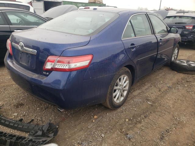 4T4BF3EK5BR126712 - 2011 TOYOTA CAMRY BASE BLUE photo 3