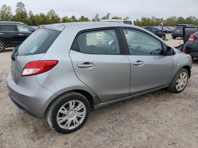 JM1DE1KY1E0172170 - 2014 MAZDA MAZDA2 SPORT GRAY photo 3