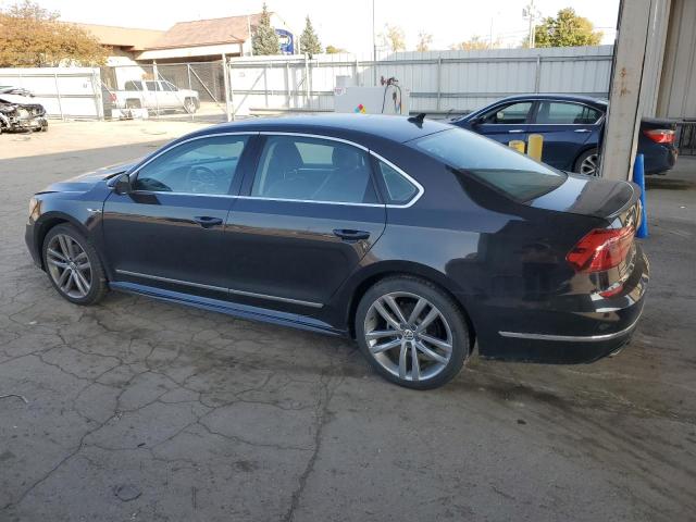 1VWDT7A33HC075423 - 2017 VOLKSWAGEN PASSAT R-LINE Schwarz Foto 2